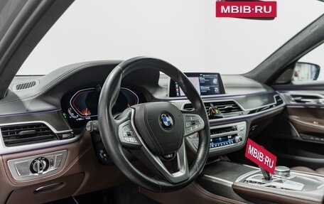 BMW 7 серия, 2020 год, 8 490 000 рублей, 12 фотография