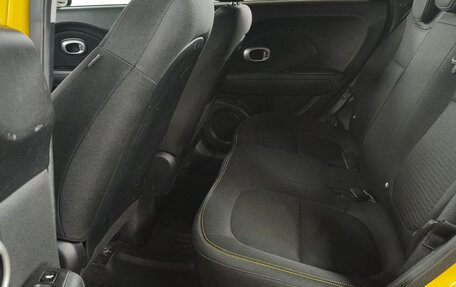 KIA Soul II рестайлинг, 2014 год, 1 099 000 рублей, 18 фотография