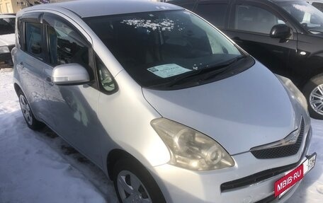 Toyota Ractis I, 2010 год, 735 000 рублей, 4 фотография