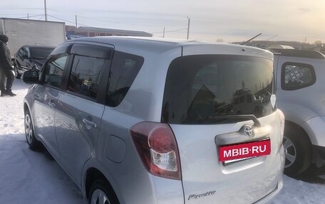 Toyota Ractis I, 2010 год, 735 000 рублей, 5 фотография