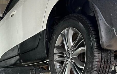 Hyundai ix35 I рестайлинг, 2014 год, 2 500 000 рублей, 4 фотография