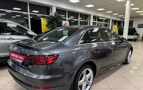 Audi A4, 2018 год, 2 540 000 рублей, 3 фотография