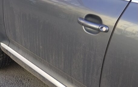 Volkswagen Touareg III, 2003 год, 750 000 рублей, 8 фотография