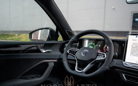 Volkswagen Tiguan, 2025 год, 4 850 000 рублей, 22 фотография