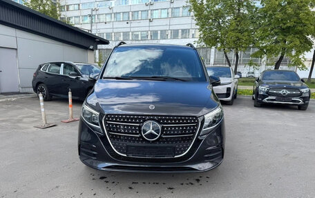 Mercedes-Benz V-Класс, 2025 год, 10 130 000 рублей, 15 фотография