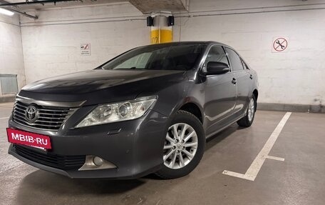 Toyota Camry, 2014 год, 1 400 000 рублей, 10 фотография