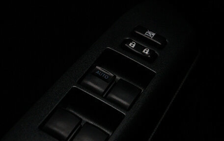 Toyota RAV4, 2016 год, 1 997 000 рублей, 16 фотография