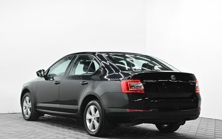 Skoda Octavia, 2017 год, 1 095 000 рублей, 3 фотография