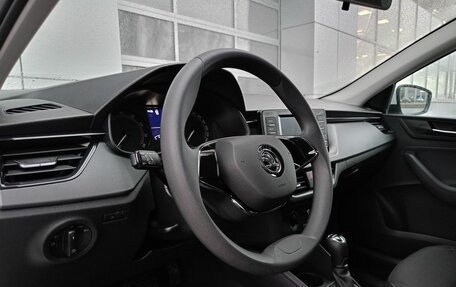 Skoda Rapid II, 2021 год, 1 879 000 рублей, 5 фотография