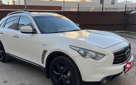Infiniti FX II, 2012 год, 1 550 000 рублей, 1 фотография