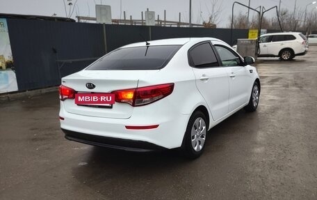 KIA Rio III рестайлинг, 2015 год, 788 000 рублей, 6 фотография