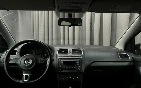 Volkswagen Polo VI (EU Market), 2012 год, 689 777 рублей, 7 фотография