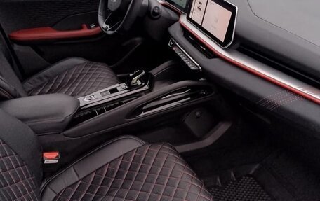 Geely Coolray I, 2024 год, 2 400 000 рублей, 10 фотография