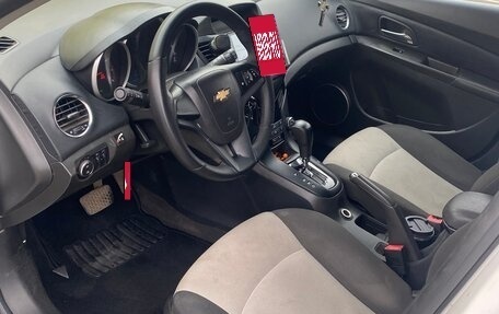 Chevrolet Cruze II, 2012 год, 700 000 рублей, 8 фотография