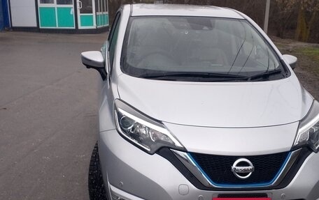 Nissan Note II рестайлинг, 2019 год, 1 300 000 рублей, 2 фотография