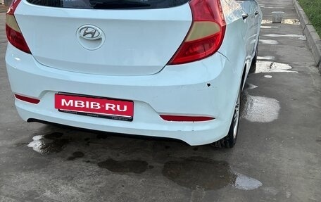 Hyundai Solaris II рестайлинг, 2015 год, 750 000 рублей, 7 фотография