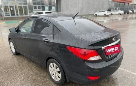 Hyundai Solaris II рестайлинг, 2011 год, 630 000 рублей, 7 фотография