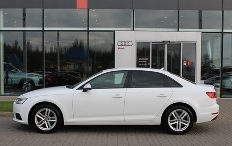 Audi A4, 2018 год, 2 590 000 рублей, 8 фотография