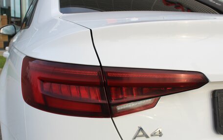 Audi A4, 2018 год, 2 590 000 рублей, 10 фотография