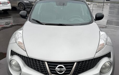 Nissan Juke II, 2011 год, 880 000 рублей, 1 фотография