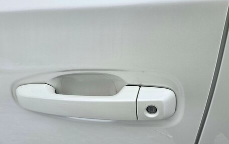 Toyota Land Cruiser Prado 150 рестайлинг 2, 2021 год, 5 950 000 рублей, 6 фотография