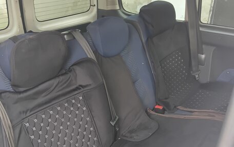 Peugeot Partner II рестайлинг 2, 2011 год, 400 000 рублей, 8 фотография