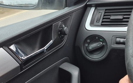 Skoda Rapid I, 2018 год, 980 000 рублей, 8 фотография