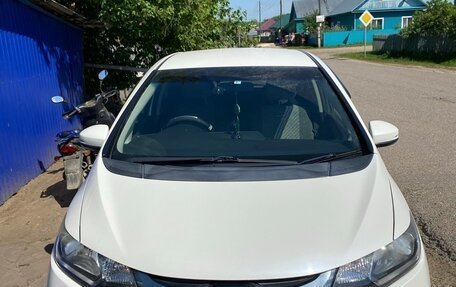 Honda Fit III, 2014 год, 900 000 рублей, 1 фотография