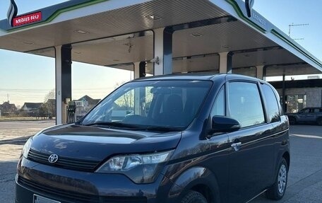 Toyota Spade, 2013 год, 1 050 000 рублей, 1 фотография