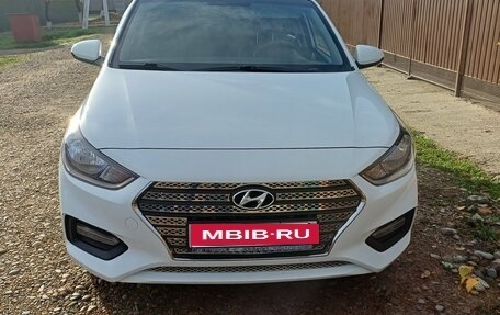 Hyundai Solaris II рестайлинг, 2017 год, 1 280 000 рублей, 1 фотография