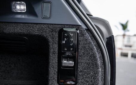 Land Rover Range Rover IV рестайлинг, 2024 год, 22 124 724 рублей, 11 фотография