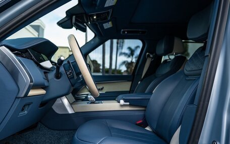 Land Rover Range Rover IV рестайлинг, 2024 год, 22 124 724 рублей, 13 фотография