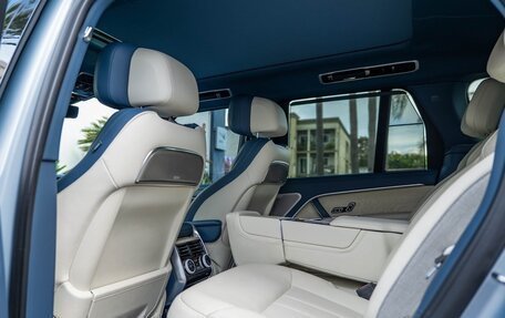 Land Rover Range Rover IV рестайлинг, 2024 год, 22 124 724 рублей, 25 фотография