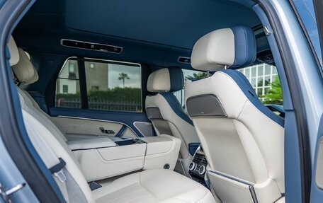 Land Rover Range Rover IV рестайлинг, 2024 год, 22 124 724 рублей, 28 фотография