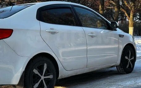 KIA Rio III рестайлинг, 2013 год, 400 000 рублей, 3 фотография