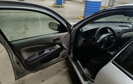 Nissan Almera, 2001 год, 209 000 рублей, 10 фотография