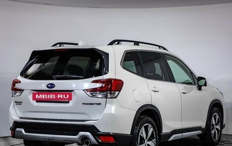 Subaru Forester, 2018 год, 2 999 000 рублей, 5 фотография