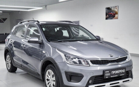 KIA Rio IV, 2018 год, 1 350 000 рублей, 3 фотография