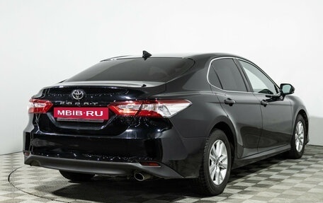 Toyota Camry, 2019 год, 2 650 000 рублей, 5 фотография