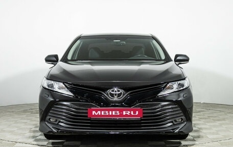 Toyota Camry, 2019 год, 2 650 000 рублей, 2 фотография