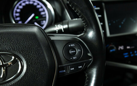 Toyota Camry, 2019 год, 2 650 000 рублей, 19 фотография