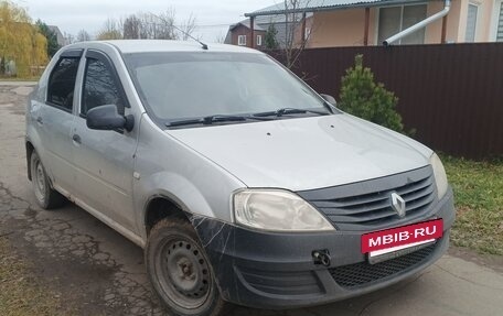 Renault Logan I, 2013 год, 155 000 рублей, 2 фотография