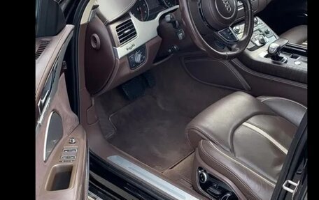 Audi A8, 2013 год, 1 800 000 рублей, 3 фотография