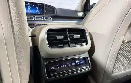 Mercedes-Benz GLE, 2025 год, 16 000 000 рублей, 25 фотография