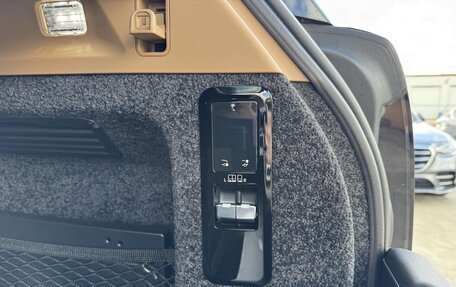 Land Rover Range Rover IV рестайлинг, 2025 год, 19 496 532 рублей, 25 фотография