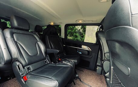 Mercedes-Benz V-Класс, 2017 год, 4 950 000 рублей, 5 фотография