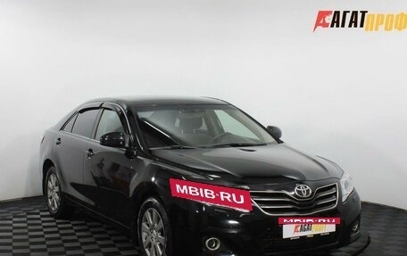 Toyota Camry, 2011 год, 980 000 рублей, 3 фотография