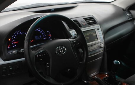 Toyota Camry, 2011 год, 980 000 рублей, 17 фотография