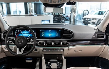 Mercedes-Benz GLS, 2024 год, 15 900 000 рублей, 14 фотография