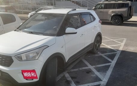 Hyundai Creta I рестайлинг, 2020 год, 1 860 000 рублей, 2 фотография